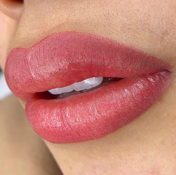 Lip Blush touchup